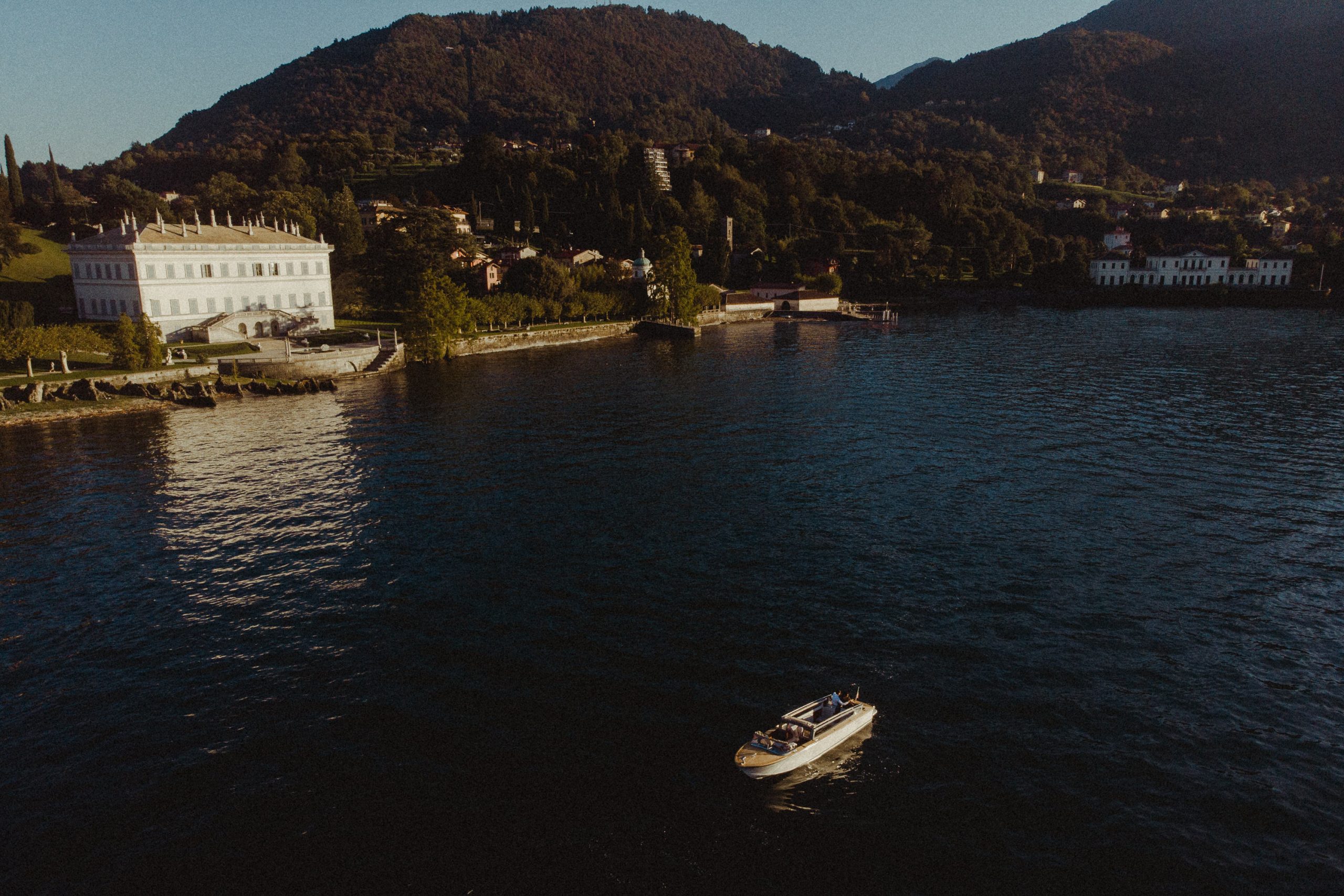 como lake bellagio